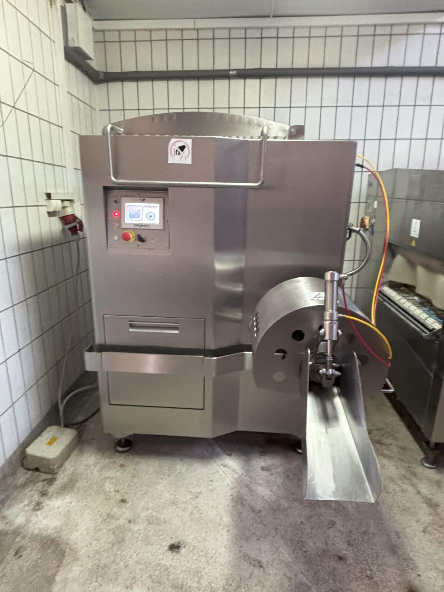 Poultry meat separator Ekomex Singriset 2000