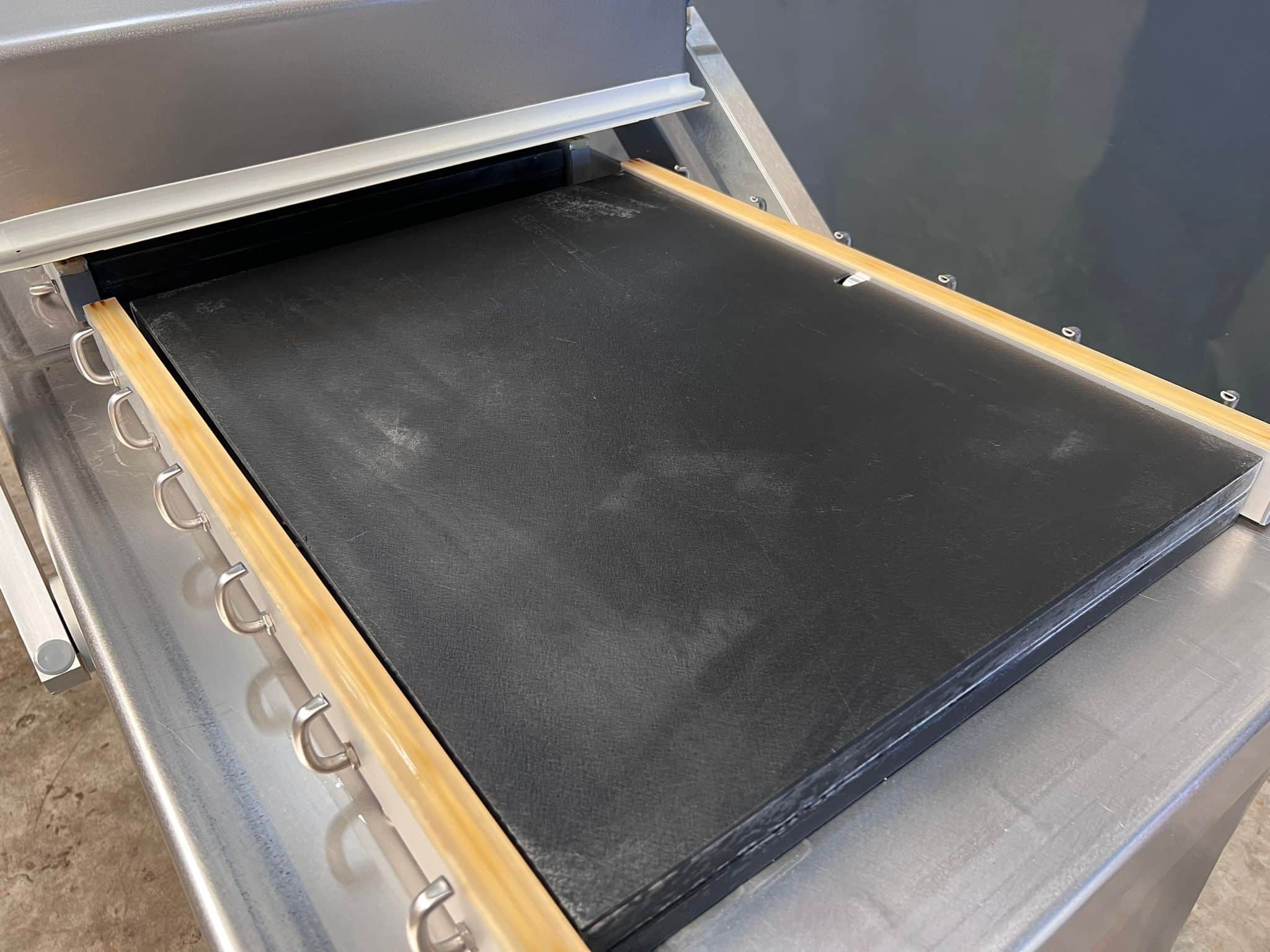 2011 HENKOVAC E-403 XL VACUUM PACKING MACHINE - Image 4