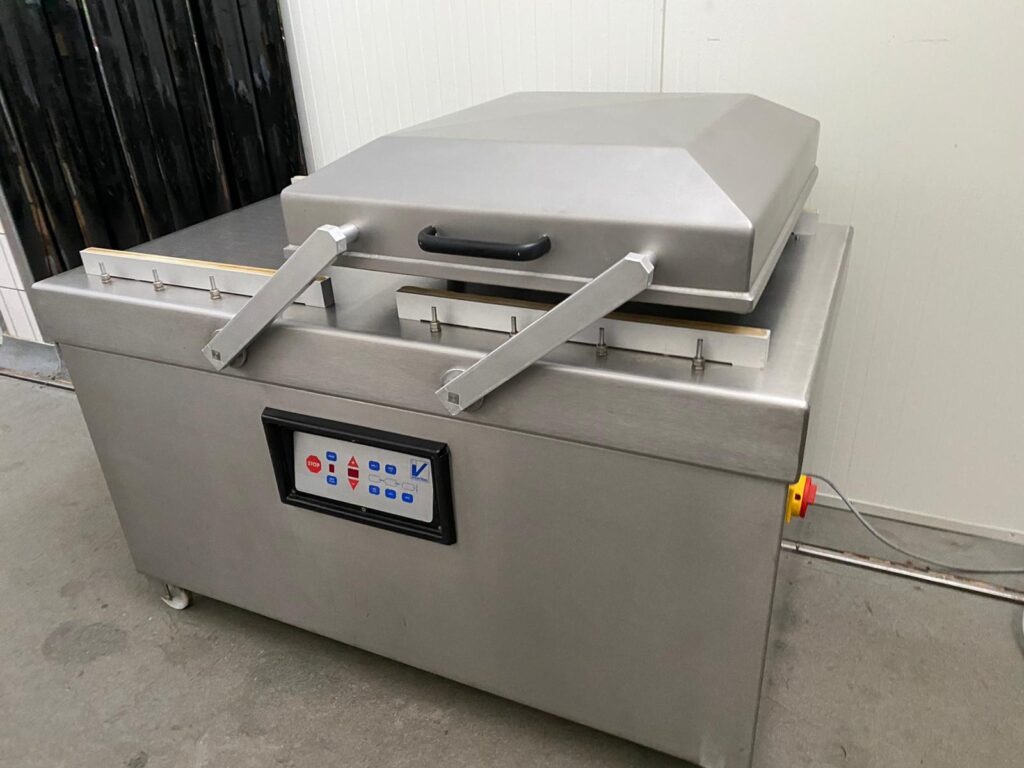 Two-chamber packaging machine Intervac 11/11