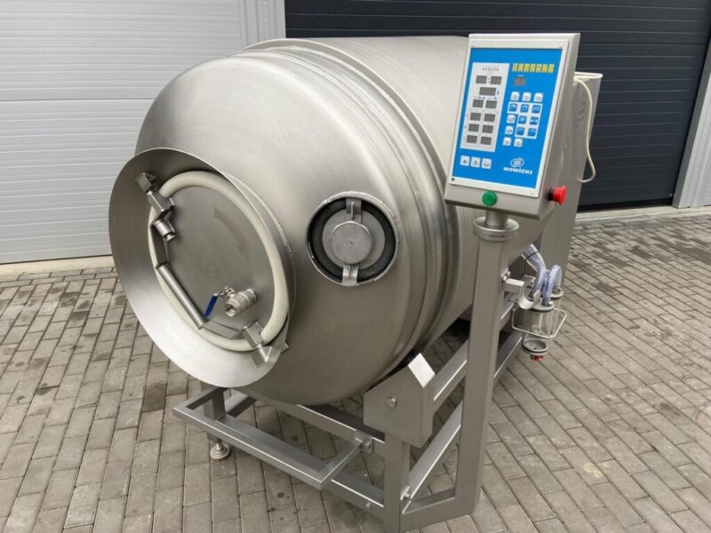 Massager with cooling Nowicki 1000 liters