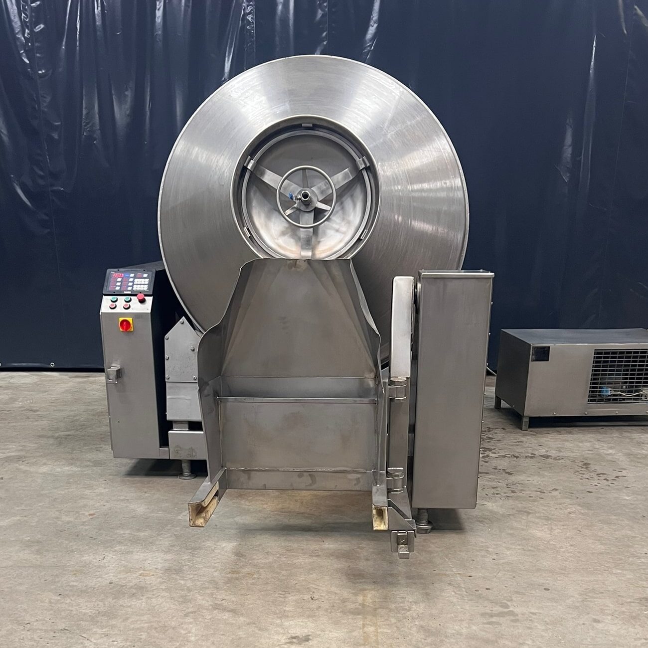 Cooling tumbler 3500 litres Pekmont