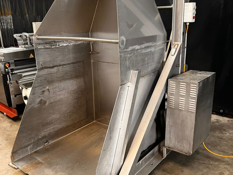 Stainless steel tipping box tipper