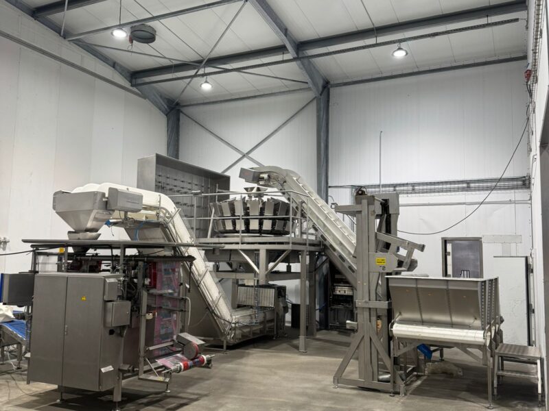 Weighing and Vertical Packaging Line Cabinplant / Prewa