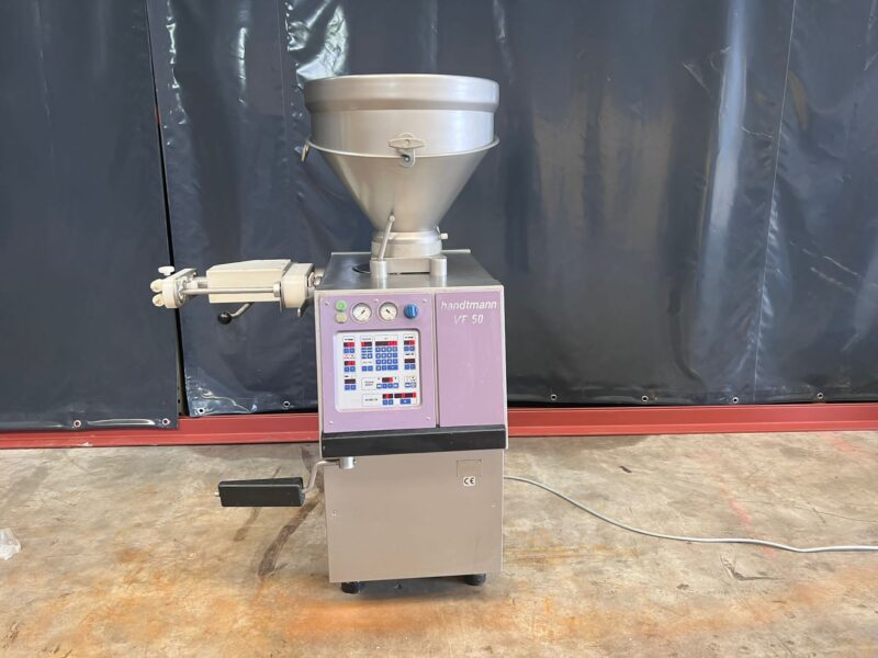 Füllmaschine Handtmann VF50 mit Ausdrehvorrichtung und Halterung
